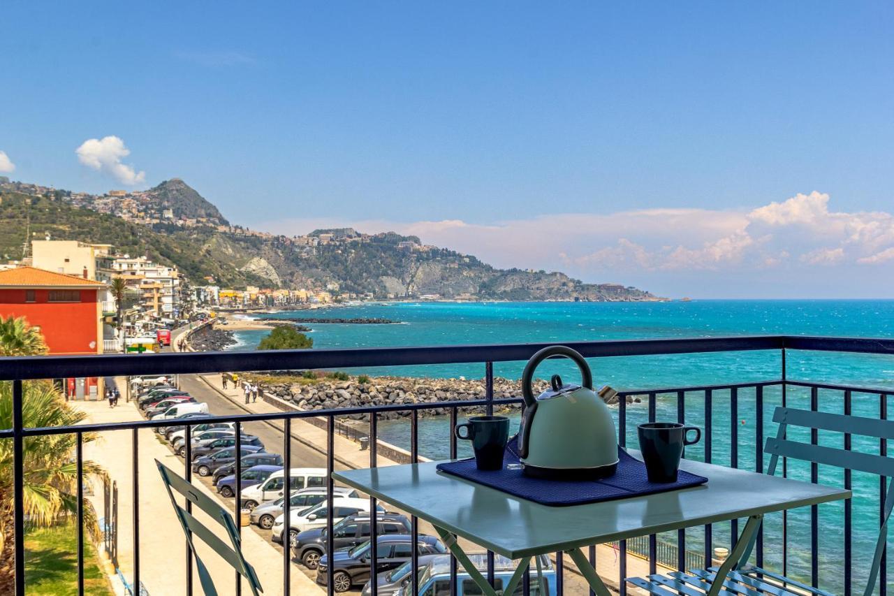 Mari Sea Home Giardini Naxos Exterior foto